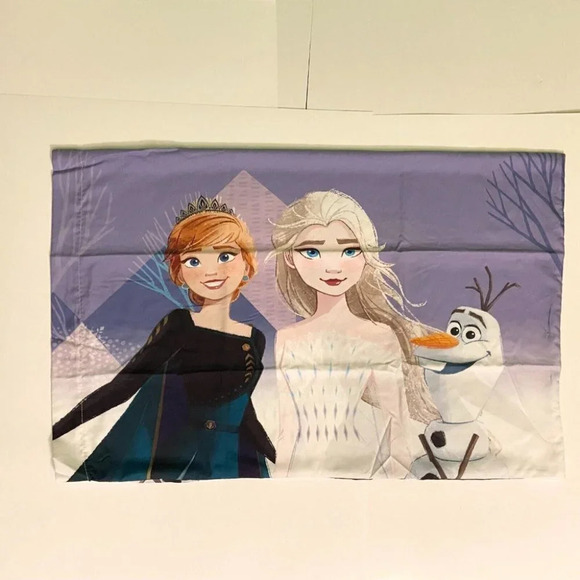 Disney Frozen 2  Pillow Case Standard Size 20" x 30" 1 Piece Pillowcase - Picture 7 of 12